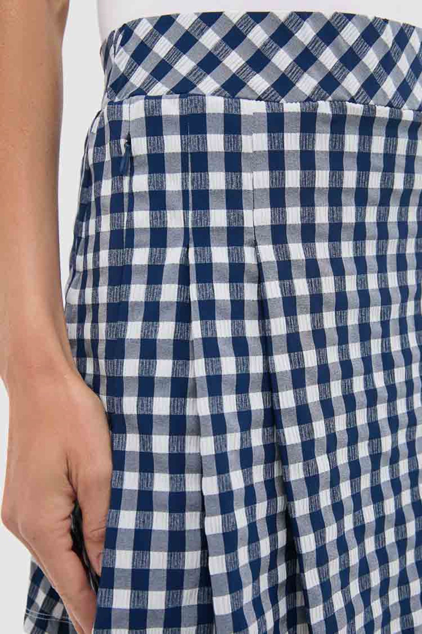 Navy Gingham 16 Inch Performance Seersucker Park Golf Skirt