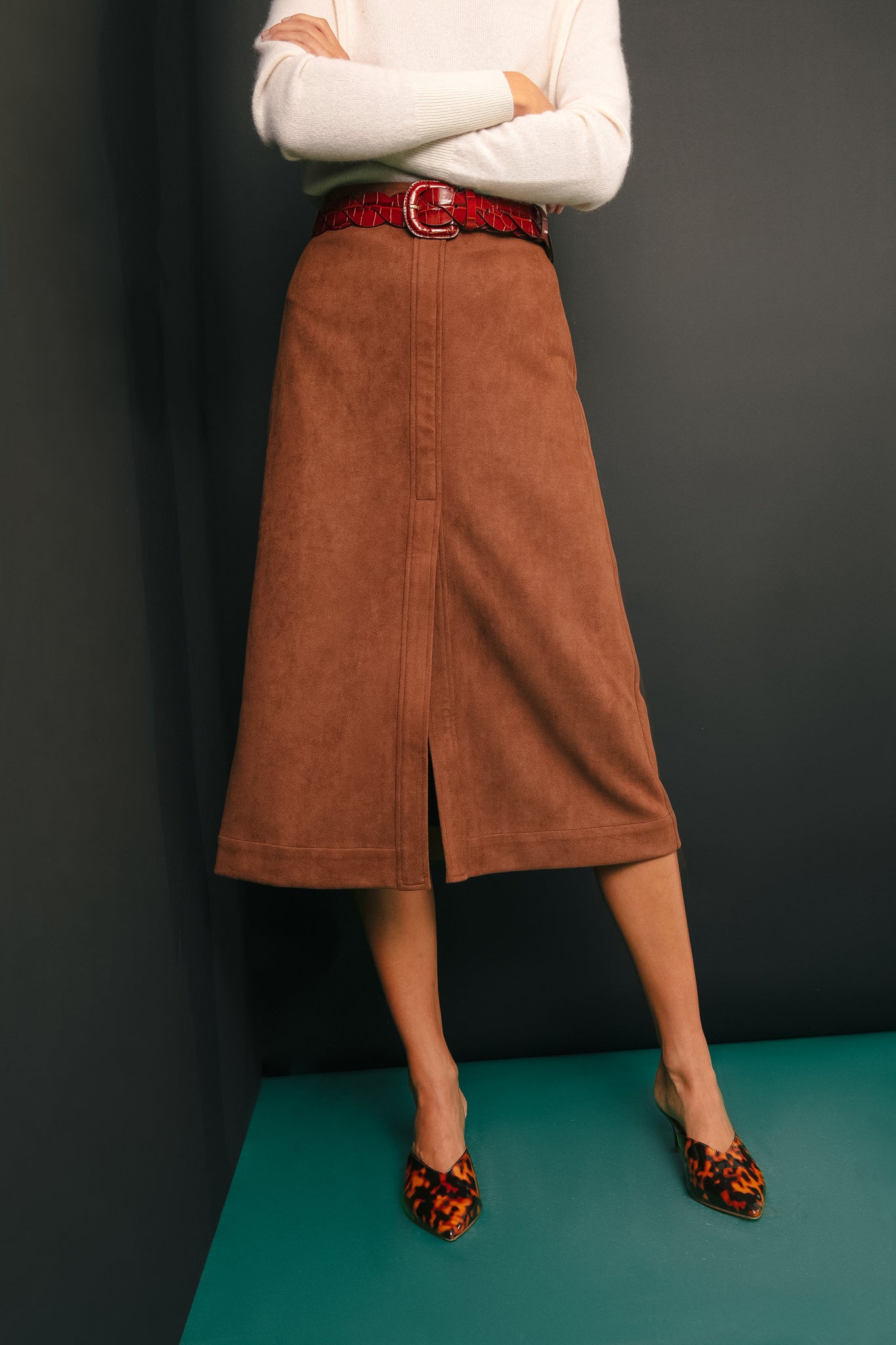 Chestnut Deidre Wavy Pieced Belt