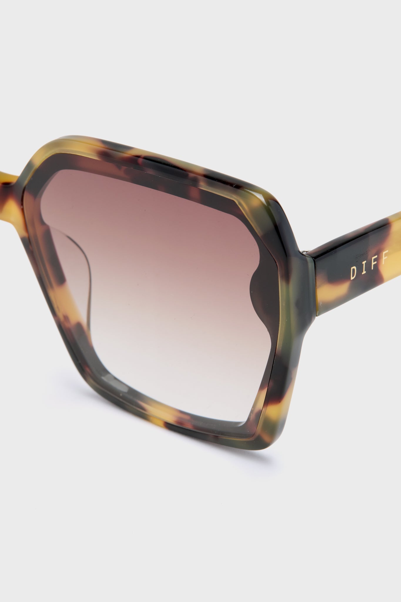 Tortoise Presley Sunglasses