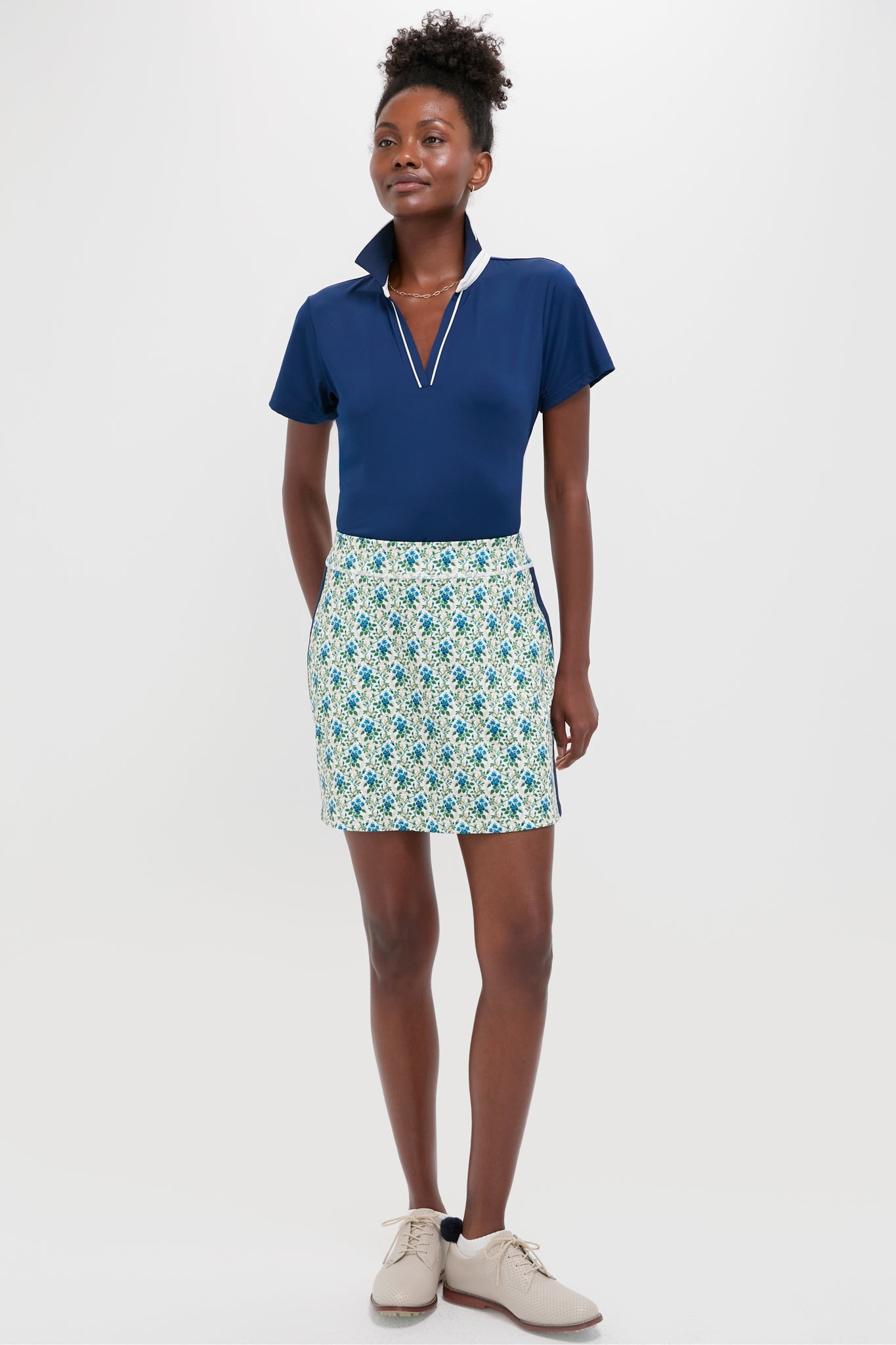 Victorian Lattice 16 Inch Performance Stretch Woven Karrie Golf Skirt