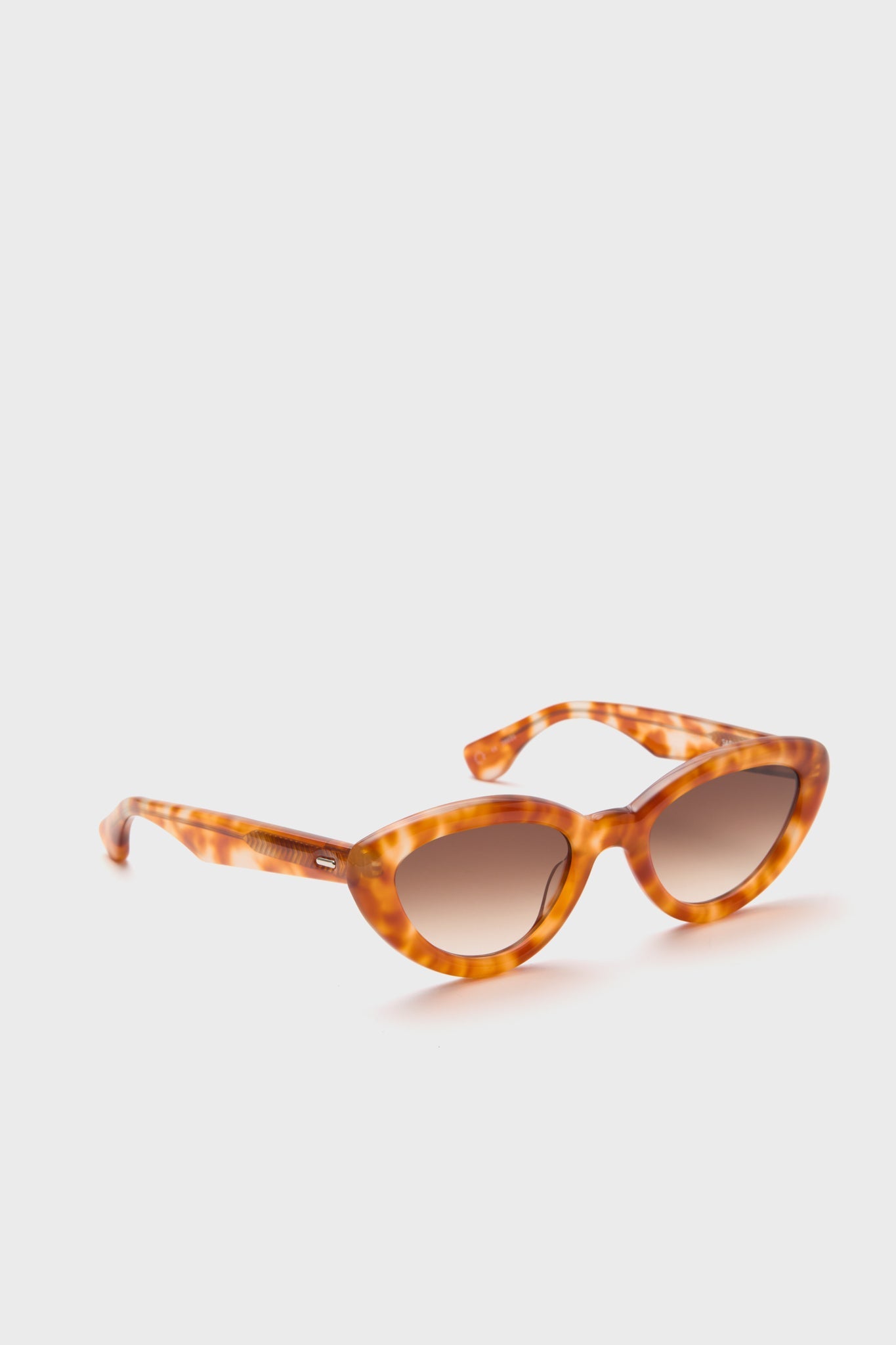 Blonde Amaro Sasha Sunglasses